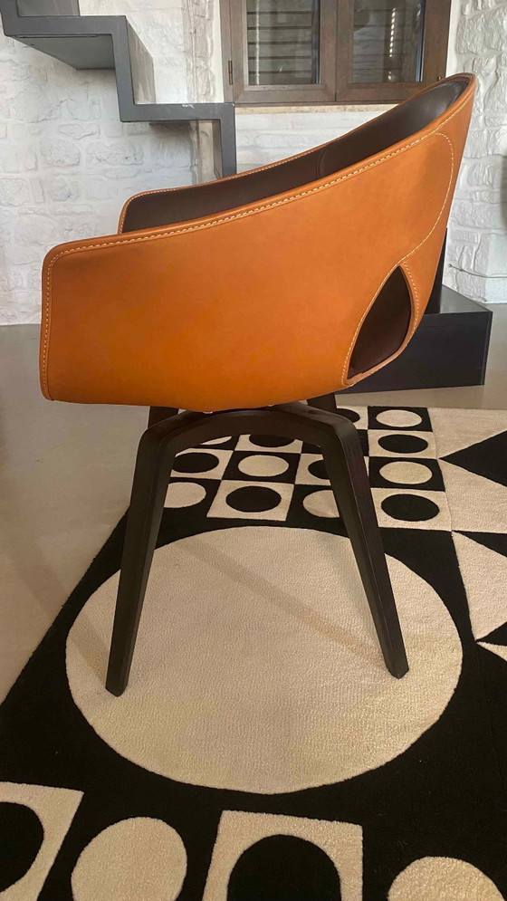 POLTRONA FRAU POLTRONCINA GINGER – Sedie girevoli, Leather, Wood (photo 5 of 36)
