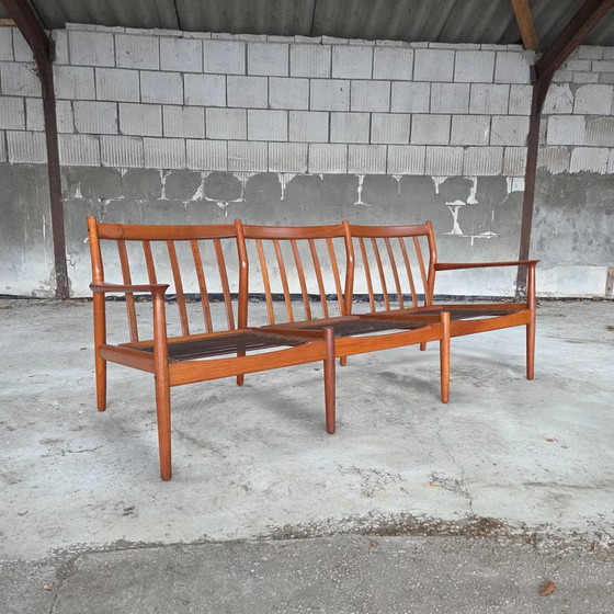 Svend Aage Eriksen Glostrup GM-5, vintage Danish sofa 60s – 3-5 seaters, Wood (photo 21 of 21)
