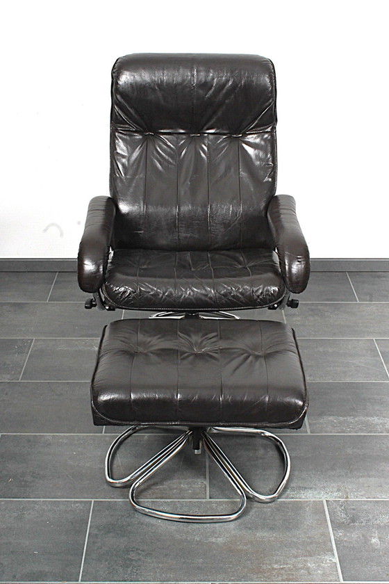 Image 1 of Sillón reclinable Unico en piel negra con pernera