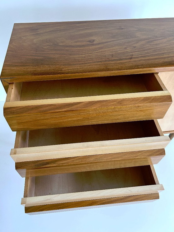 Image 1 of Credenza di metà secolo