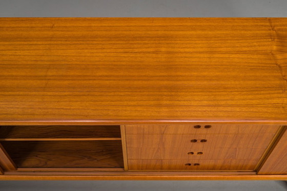 Image 1 of Buffet en teck moderne scandinave du Mid Century par Harry Østergaard pour Randers Møbelfabrik, années 1960