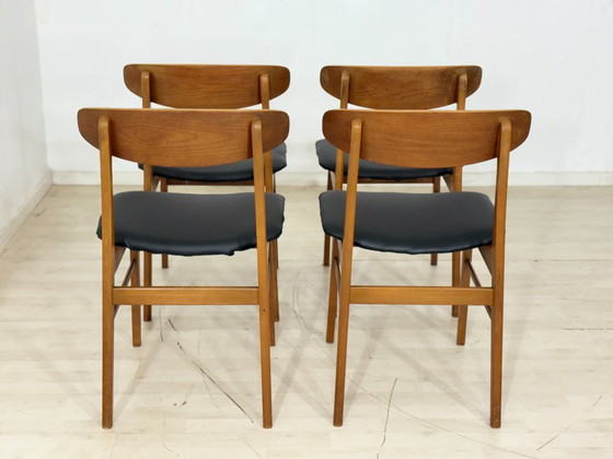 Image 1 of Deense teakhouten stoelen / Vintage eetkamerstoelen / Keukenstoelen / Deense designstoelen