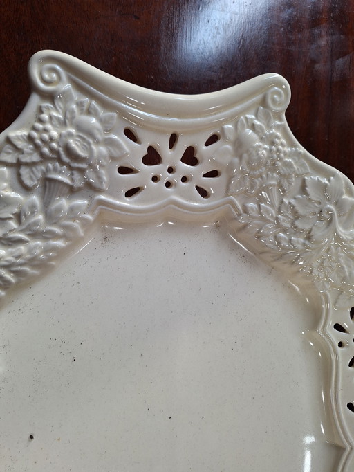 Cream-colored faience serving dish