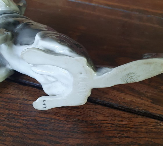 Pfeffer Gotha Skulptur – Deutscher Schäferhund (ca. 1920-1940) – Dekorative Objekte, Porcelain (photo 9 of 13)