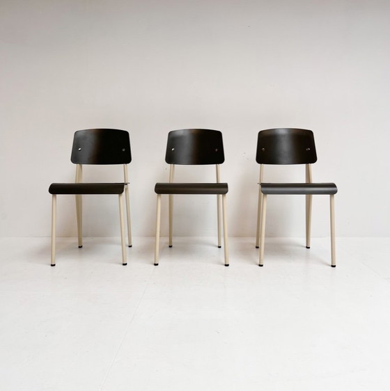 Image 1 of Sedia Vitra Standard di Jean de Prouvé (per pezzo), 2019