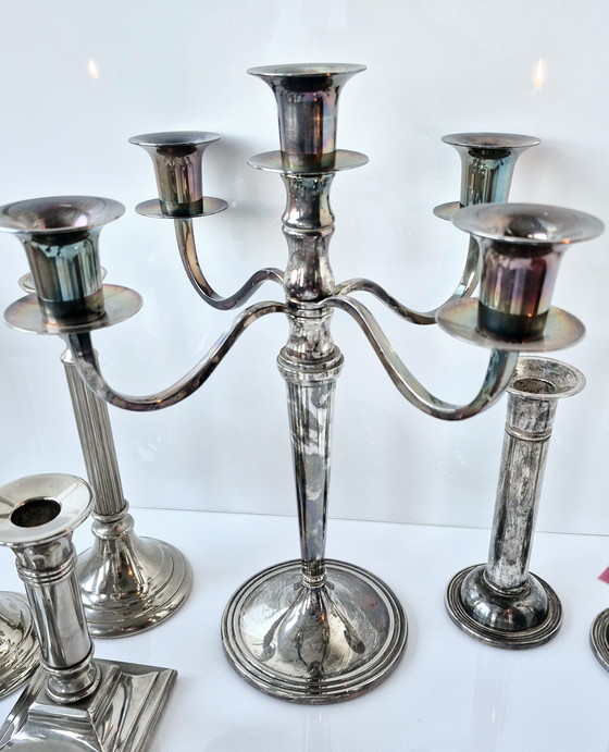 Image 1 of Collezione di 11 candelieri vintage placcati in argento (ottone) di varie epoche