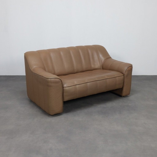 Leather 2-Seater Sofa DS-44 by De Sede, 1970s Switzerland
