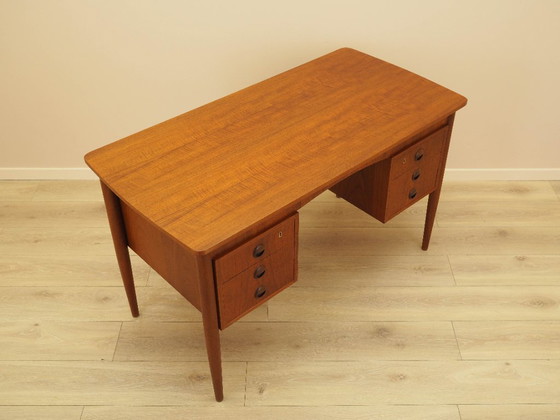 Image 1 of Teakhouten bureau, Deens design, jaren 70, gemaakt in Denemarken.