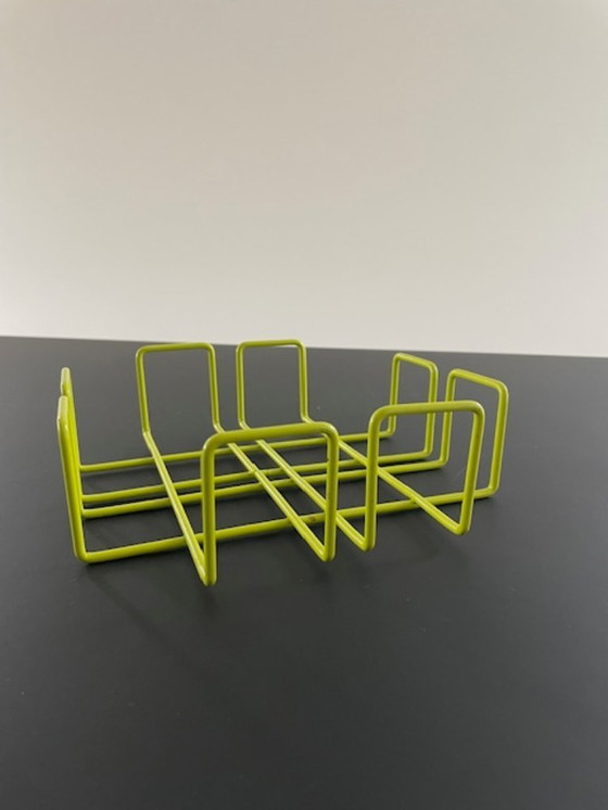 Image 1 of Servilletero de diseño retro verde lima