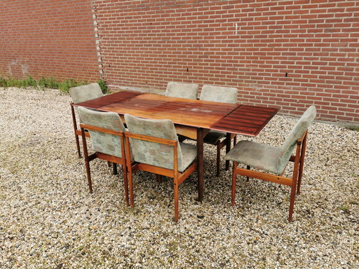 6 vintage dining chairs and extendable table from Fristho
