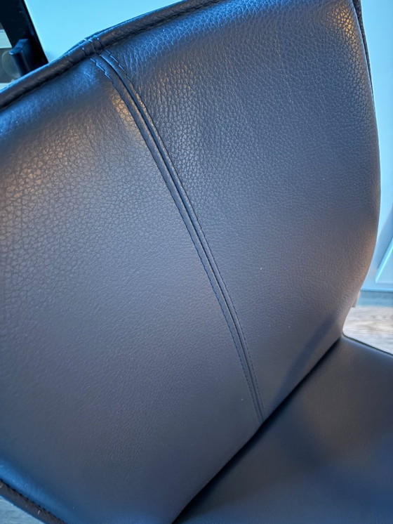 Image 1 of Bert Plantagie - 4 leather chairs 'Tara' - blue