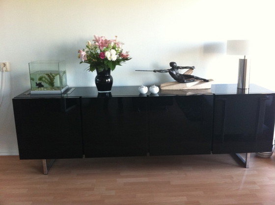 Image 1 of Credenza nera lucida