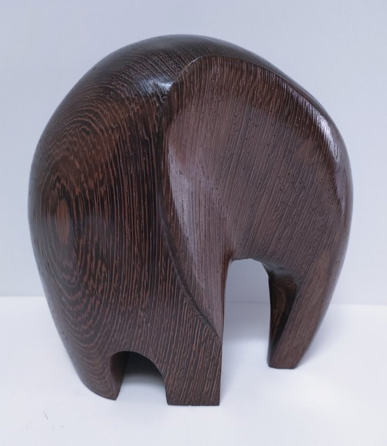 Image 1 of Dos esculturas de elefantes en madera preciosa.