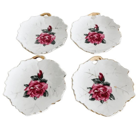 Image 1 of Set vintage di quattro piattini in porcellana con decorazione a rose rosa, anni '60.