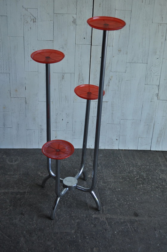 Bauhaus Chrome and Plastic Plant Stand, 1940s – Plant table (photo 8 of 9)