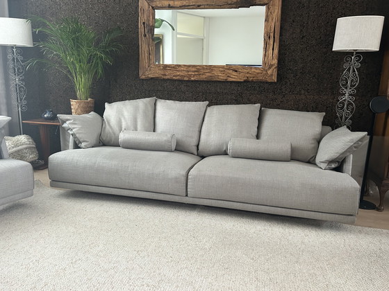 Image 1 of Sofá Giorgetti Maharaja + Love Seat — Diseñado por Antonello Mosca