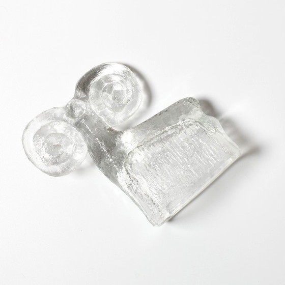 Image 1 of Statua vintage in vetro pressato di ariete / Glass Union / Rudolfova Hut / Repubblica Ceca / 1971