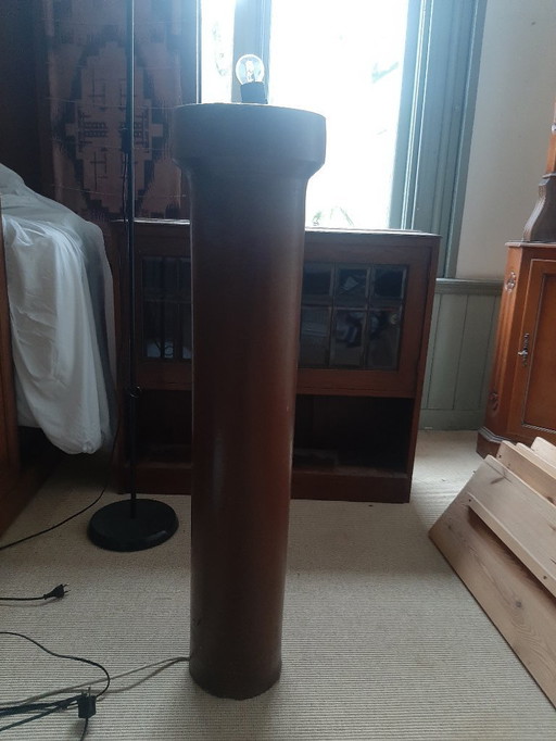 Lamp gemaakt van oude rioolbuis