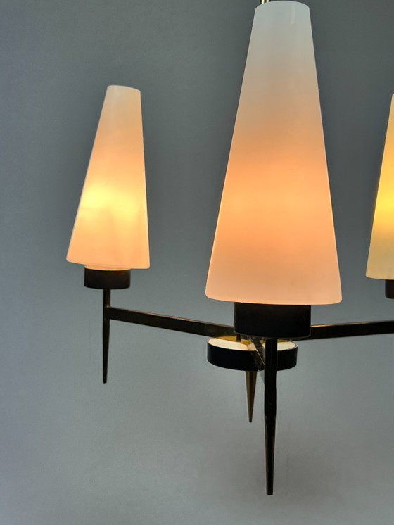 Image 1 of Lampadario/lampada a sospensione vintage, ottone con vetro lattimo, Belgio anni '70