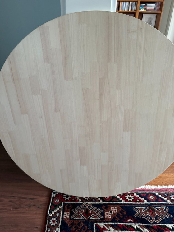 Image 1 of Nieuwe ronde tafel