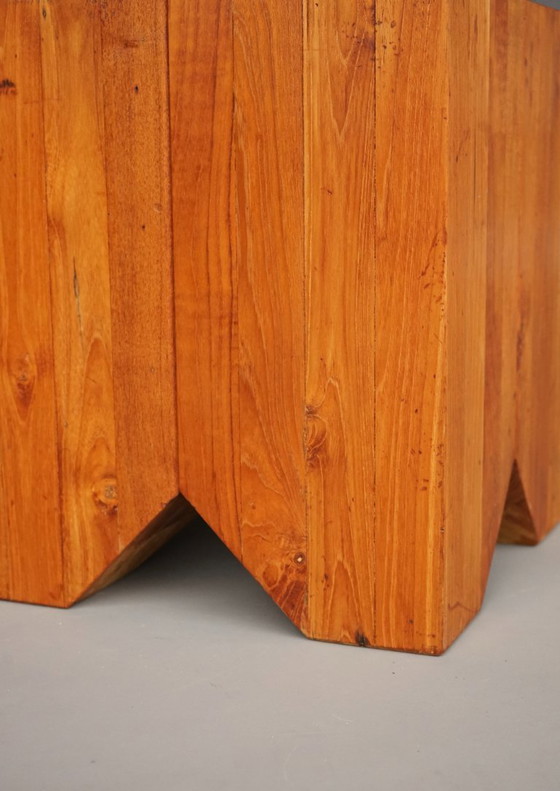Image 1 of Sgabello o tavolino brutalista in legno di teak, anni '90