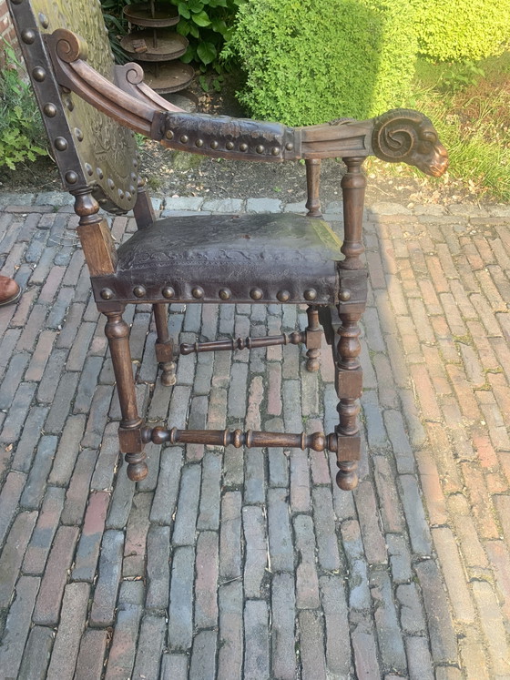 Fauteuil, Type: Siège Royal, Noyer Espagnol Ou Sud-Français Avec Cuir D'origine – Wood, Leather (photo 6 of 8)