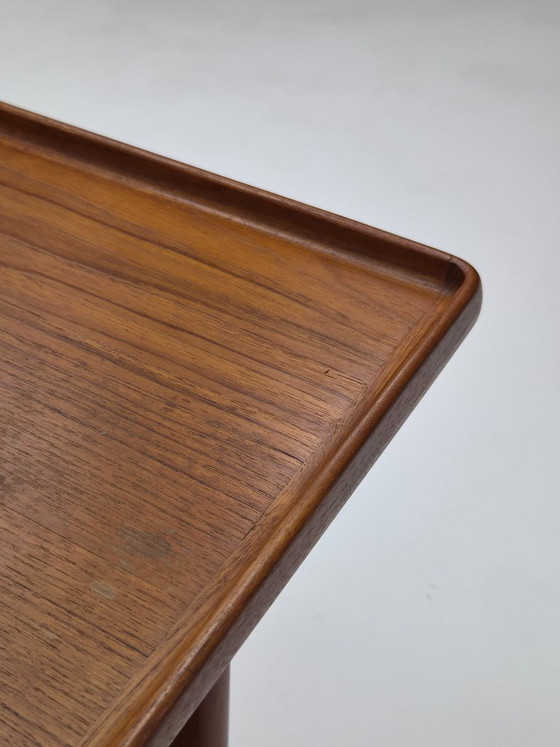 Escritorio danés antiguo de teca, diseñado por Peter Løvig Nielsen para Løvig, década de 1960. – Wood (photo 12 of 14)