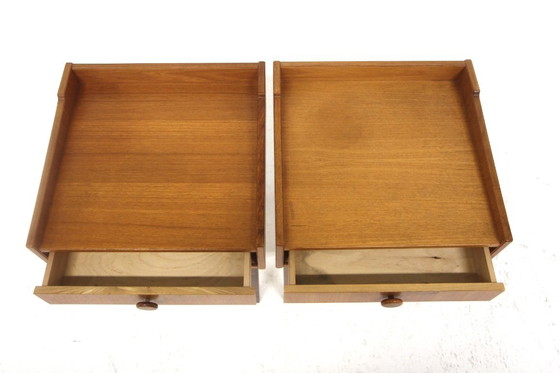 Image 1 of Set de 2 tables de chevets scandinave en teck, Suède, 1960