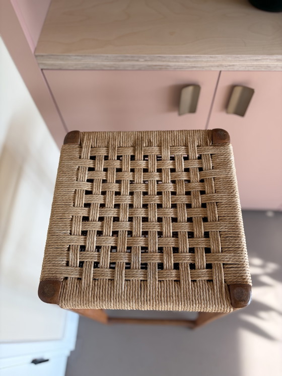 Vintage Deens Design Barkruk / Plantenstandaard – Jaren 60/70 (Papercord) – Barkrukken, Wood, Wicker (photo 3 of 10)