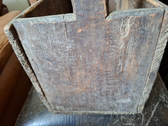 19thC Transylvanian Primitive Set: Antique Wooden Yarn Winder Box (Sucală) & Hand-Carved Bread Oven Peel (photo 11 of 15)