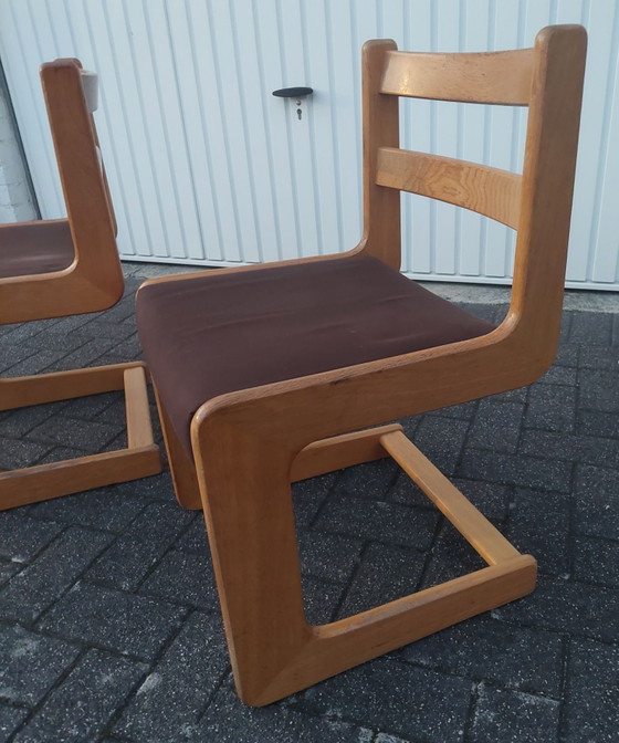 2x Cantilever Esszimmerstühle von Casala, Stoff, Holz, Braun (Foto 2 von 11)