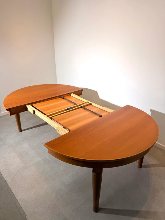 Molteni Table de salle à manger ronde extensible – Tables de salle à manger, Bois (photo 3 of 10)