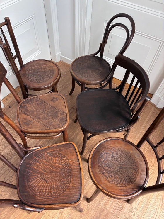 set of 6 mix-match Thonet style chairs – Dining chairs, Wood (photo 5 of 17)