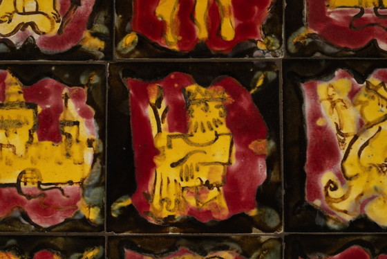 Image 1 of Guillerme et Chambron. Guéridon en chêne et céramique. Années 1970-80