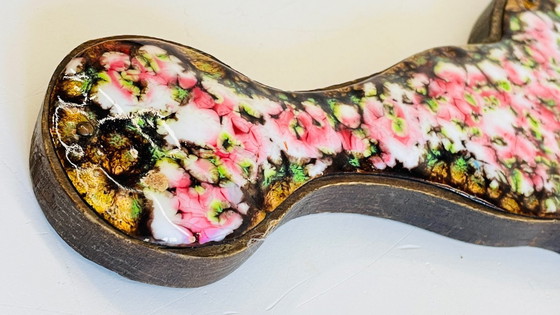 Image 1 of Vintage geëmailleerde metalen handspiegel