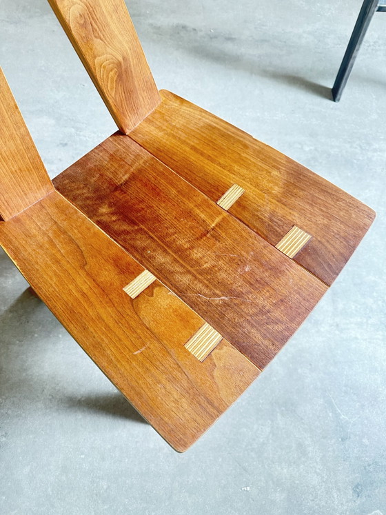 Image 1 of Twee brutalistische stoelen, midden 20e eeuw, in de stijl van Pierre Chapo.