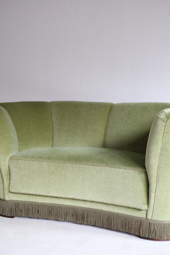Image 1 of Dänisches 2-Sitzer-Sofa aus den 60er/70er Jahren, grüner Samt