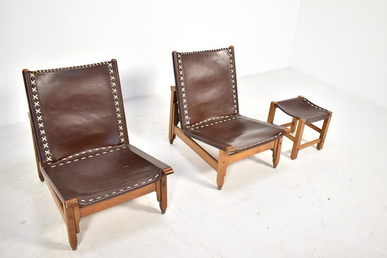 Image 1 of Paar lederen loungestoelen met kruk van Arte Sano, Columbia 1960