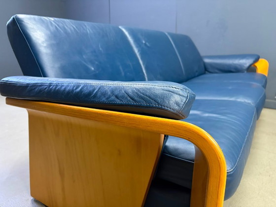 Vintage Pegasus 3 Seater Reclining Sofa by Ekornes, Norway, 1990s – Leather, Wood (photo 4 of 13)