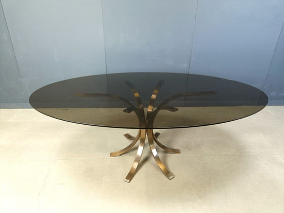 Image 1 of Tavolo da pranzo ovale in ottone e vetro vintage, anni '70