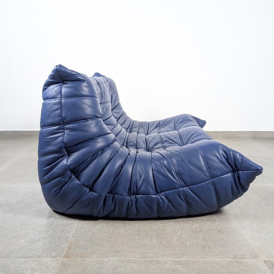Image 1 of Michel Ducaroy Togo Loveseat in blauw leer voor Ligne Roset, Frankrijk, jaren 80