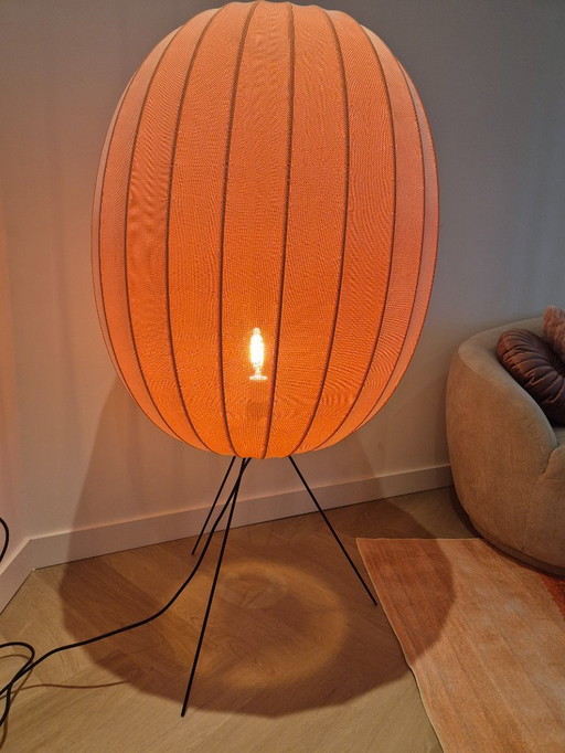 Hergestellt von Hand stricken Knit-Wit 65 Hoog Oval Vloerlamp Medium Coral