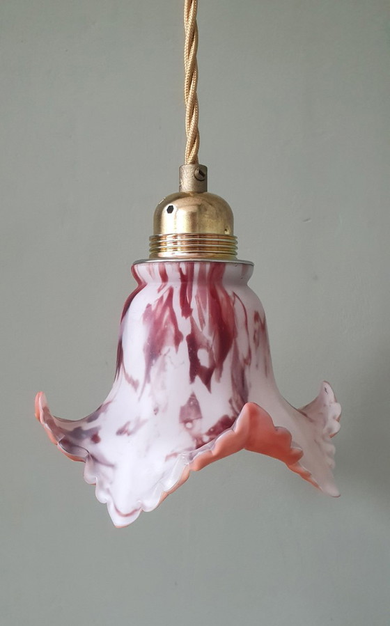 Suspension en verre ancien vintage. Marbré rouge et blanc. – Metal (photo 5 of 23)
