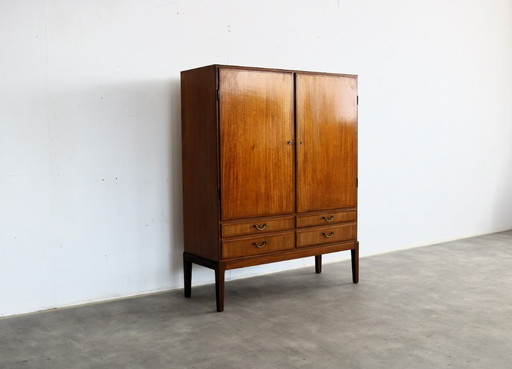 Dänischer Vintage-Wandschrank