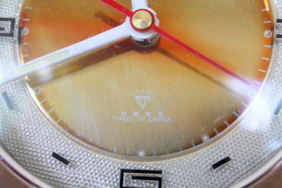 Sveglia "Diamond" – Anni '70, Design Retro Space Age! – Diamond Zuanshi, Orologi, Chrome (photo 4 of 10)