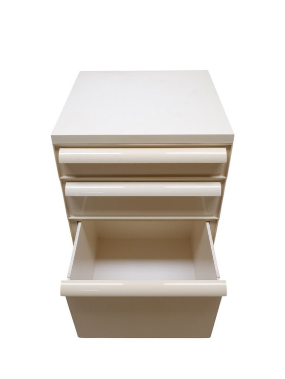 Image 1 of Set van 2 Kartell nachtkastjes