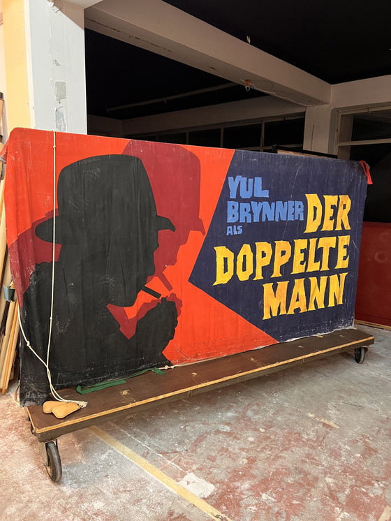 Image 1 of Movie screen