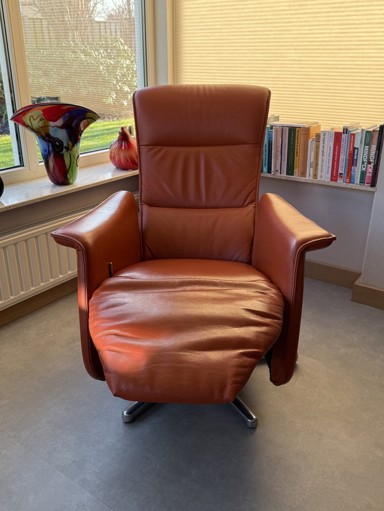Image 1 of 2 stuks draai relaxfauteuils in leder arancione