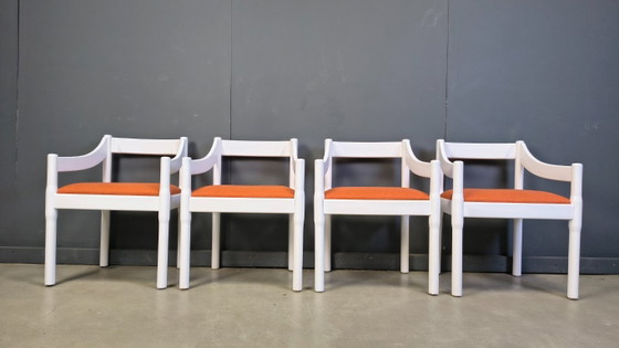 Image 1 of Conjunto de 4 sillones Carimate de Vico Magistretti, década de 1960.