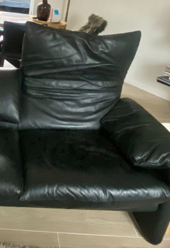 Image 1 of Set di divani in pelle nera composto da 3 pezzi Cassina Maralungo composto da 2 posti, 1 posto e poggiapiedi